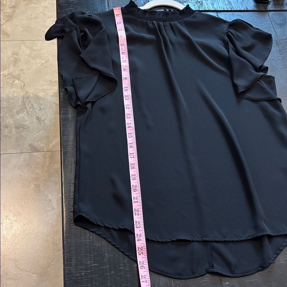 Apt. 9 Elegant Black Ruffle Sleeve Blouse Ruched Neck Medium - Picture 7 of 10